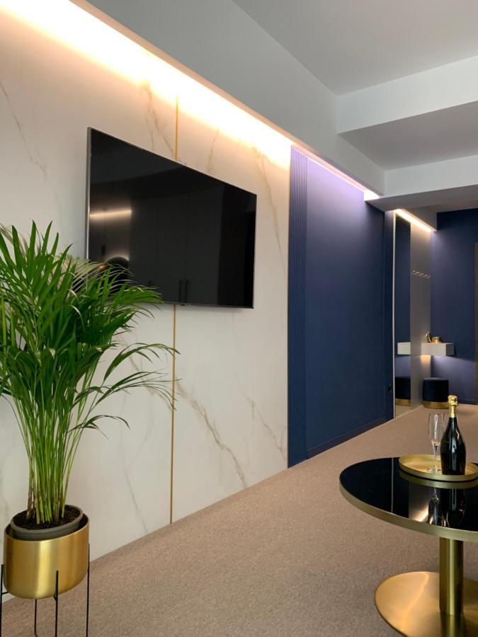Apartamento Luxury Saphir Gold Mamaia Nord Exterior foto